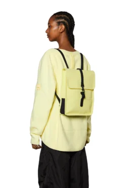 Rugzak Rains Unisex Backpack Micro Straw -Campingwinkel 13660 straw women 1