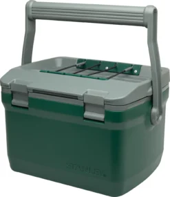 Koelbox Stanley The Easy Carry Outdoor Green 6,6L -Campingwinkel 5 Large JPG Adventure20Easy20Carry20Outdoor20Cooler207QT20Green