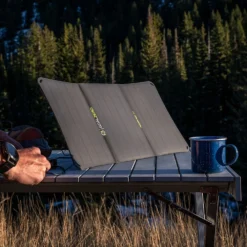 Zonnepaneel Goal Zero Nomad 20 (2020) 9 Zonnepaneel Goal Zero Nomad 20 (2020) -Campingwinkel 5 Nomad20.sfeer