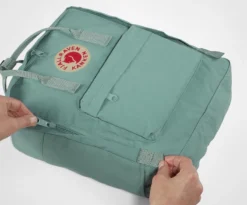 Fjallraven Rugzak Fjällräven Kånken Pink Long Stripes 15 Fjallraven Rugzak Fjällräven Kånken Pink Long Stripes -Campingwinkel 7 F23510 SS19 srrd kanken fjaellraeven 21 6