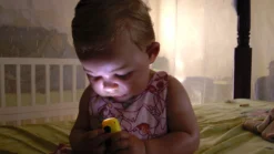 Zaklamp Rubytec Kao Baby Swing Solar Olive Green -Campingwinkel 7 S1090016