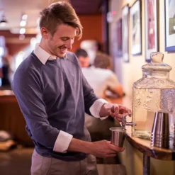 Drinkbeker Klean Kanteen Brushed Stainless 295 Ml (4-Delig) -Campingwinkel KSSC10 RT Restaurant Water Refill lifestyle 1024x